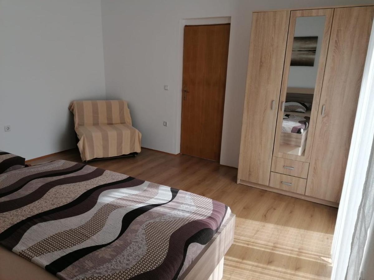נין Apartment Niva מראה חיצוני תמונה