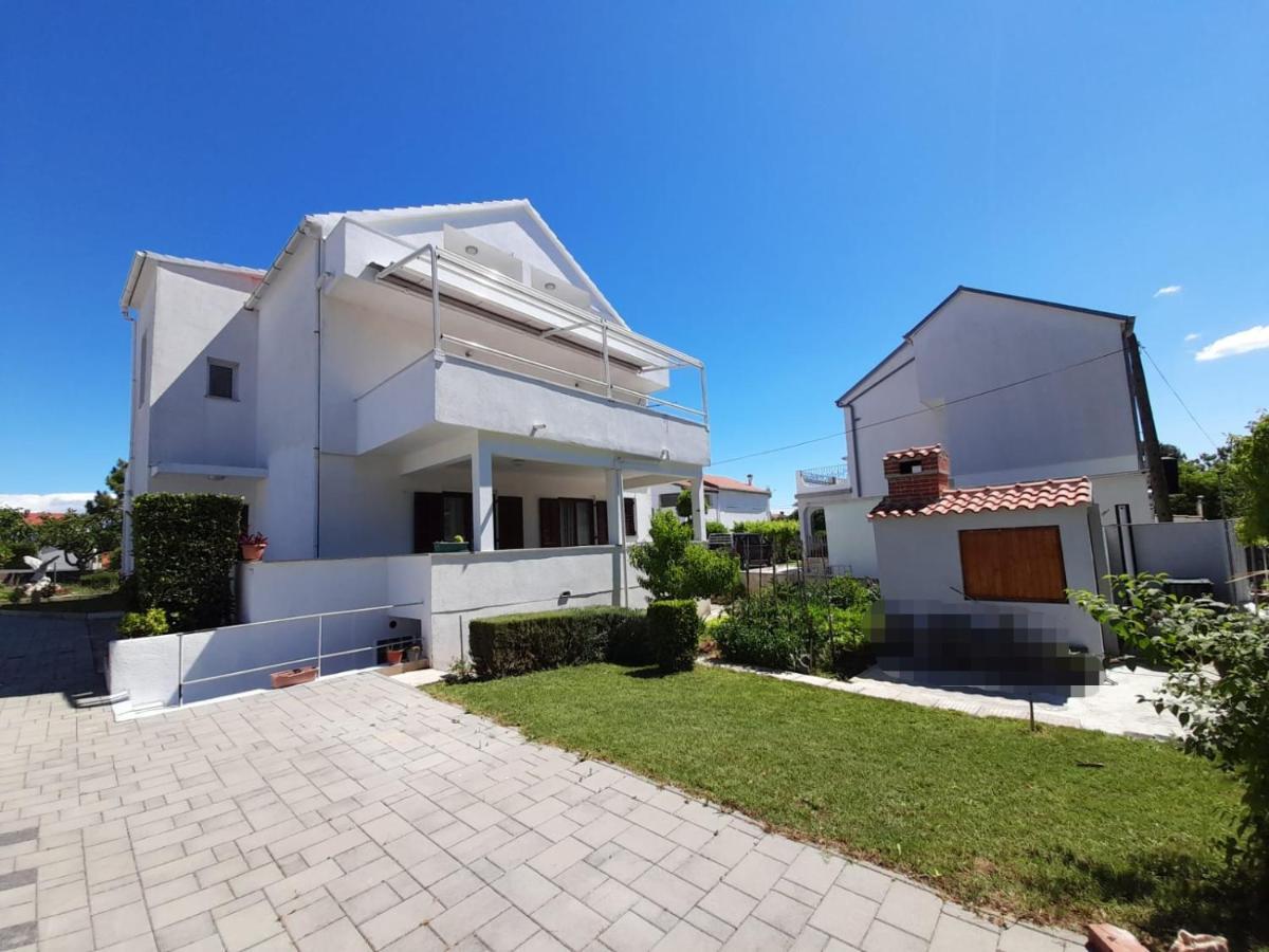 נין Apartment Niva מראה חיצוני תמונה