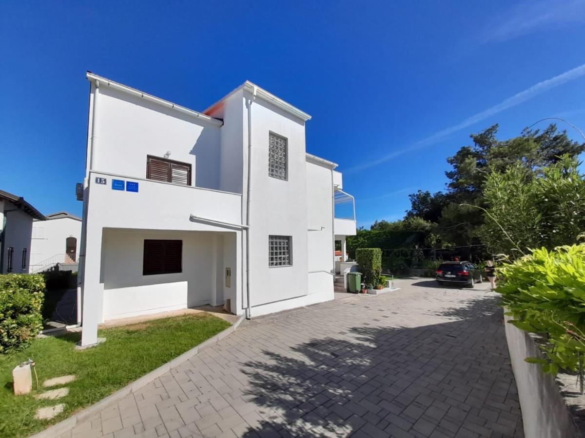 נין Apartment Niva מראה חיצוני תמונה